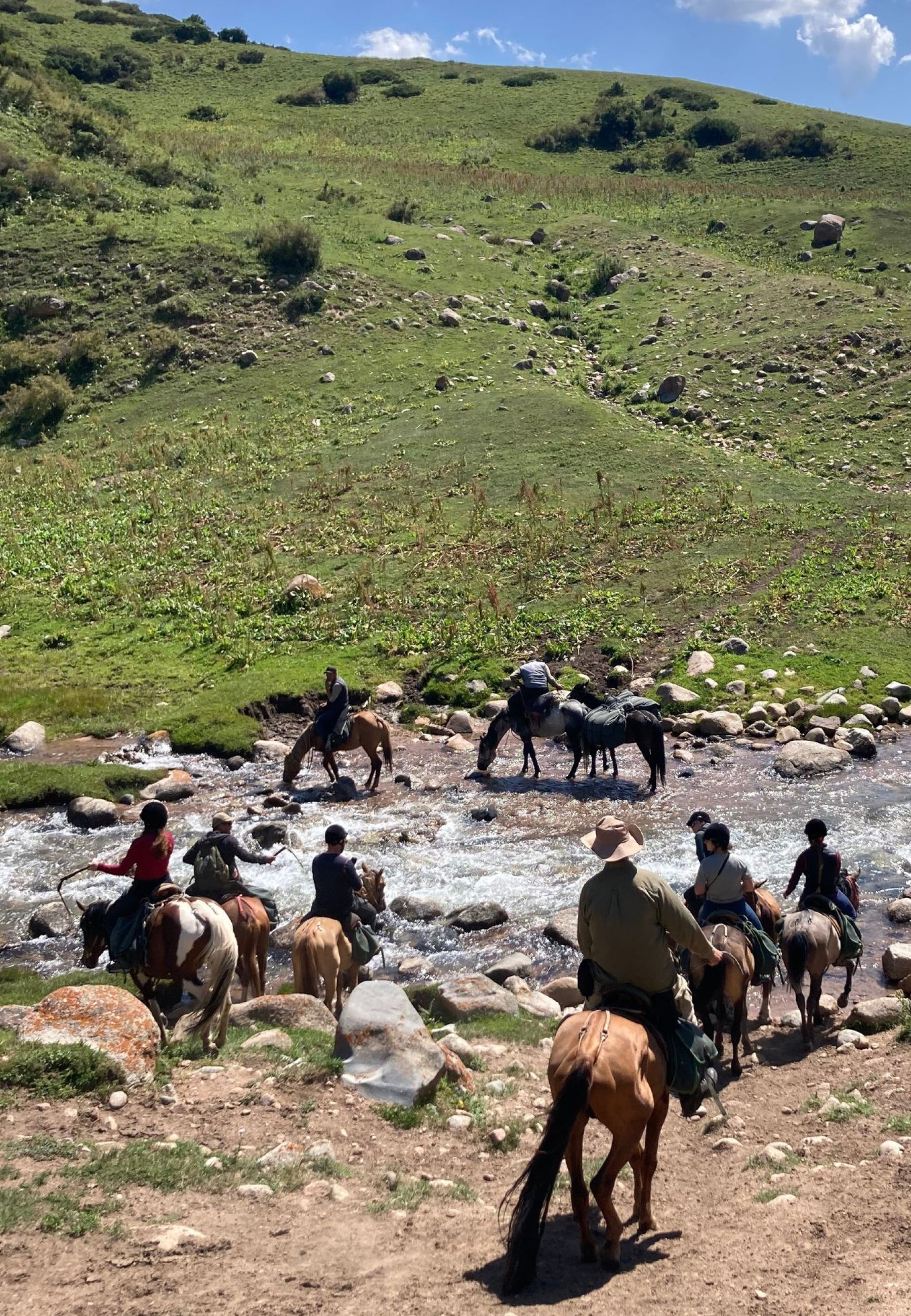 Mit kirgisischen Reitern durch die Wildnis