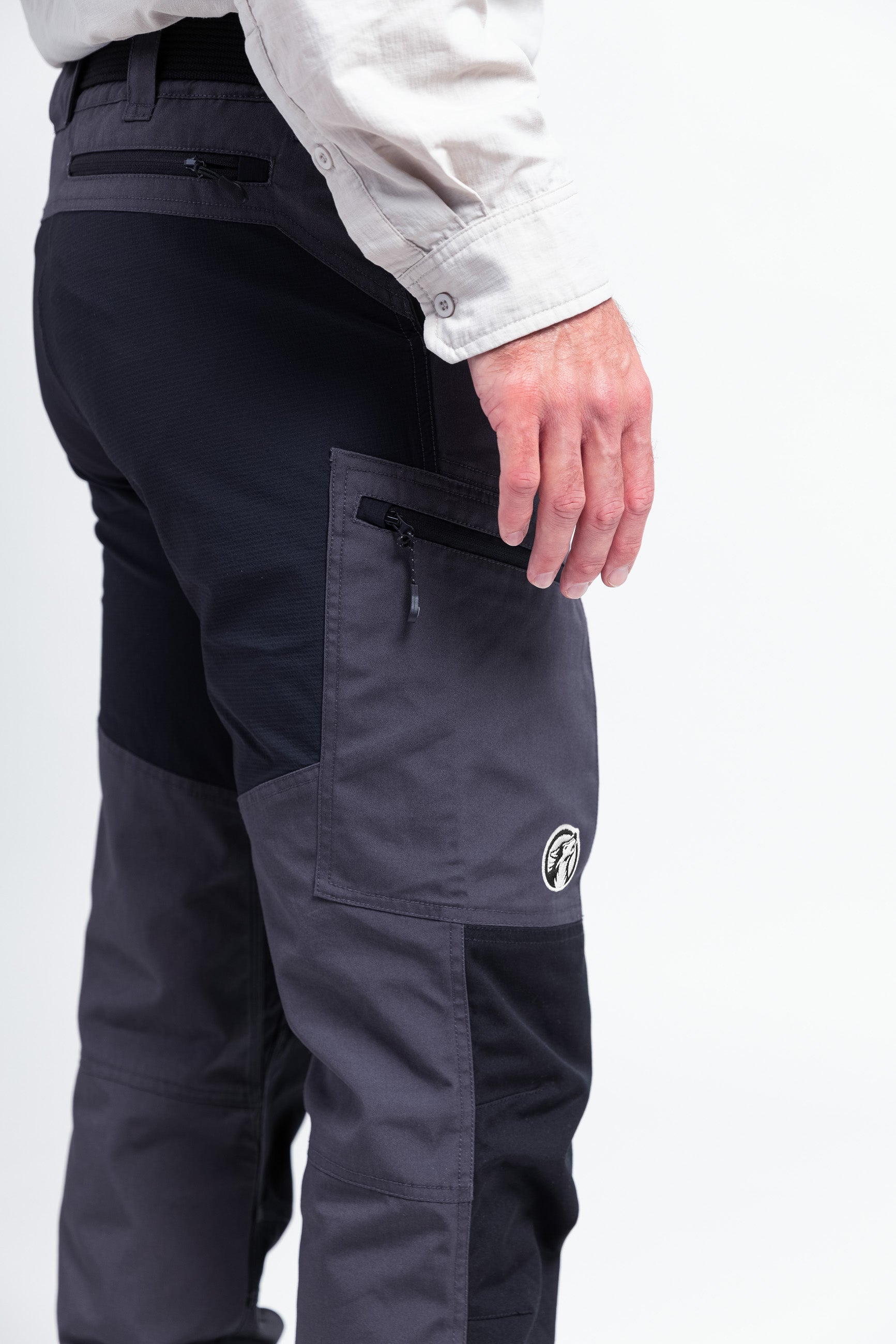 Outdoorhose ALLROUNDER PRO Herren Grau von Wandermut Seite